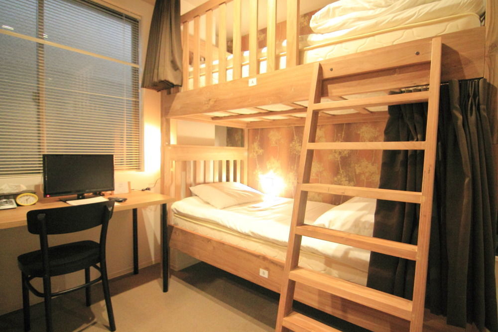 Yadokari Namba Hostel 大阪 外观 照片